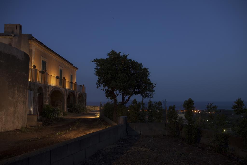 Villa Il Melograno à San Leonardello Extérieur photo
